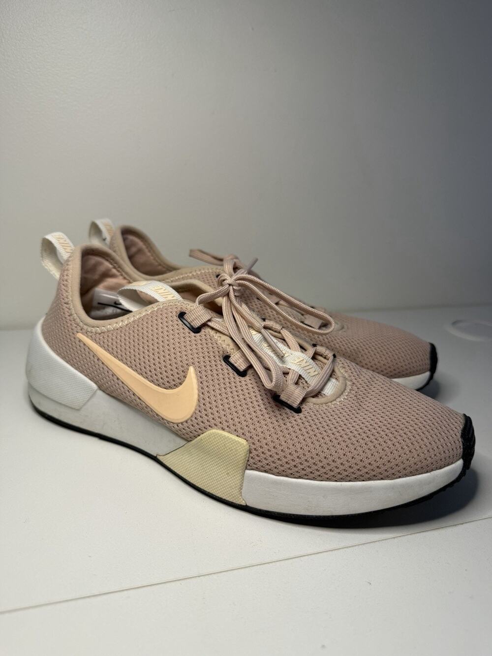 Nike Women's Shoe Ashin Particle Beige Nude Peach Sneaker AJ8799-201 Size 8